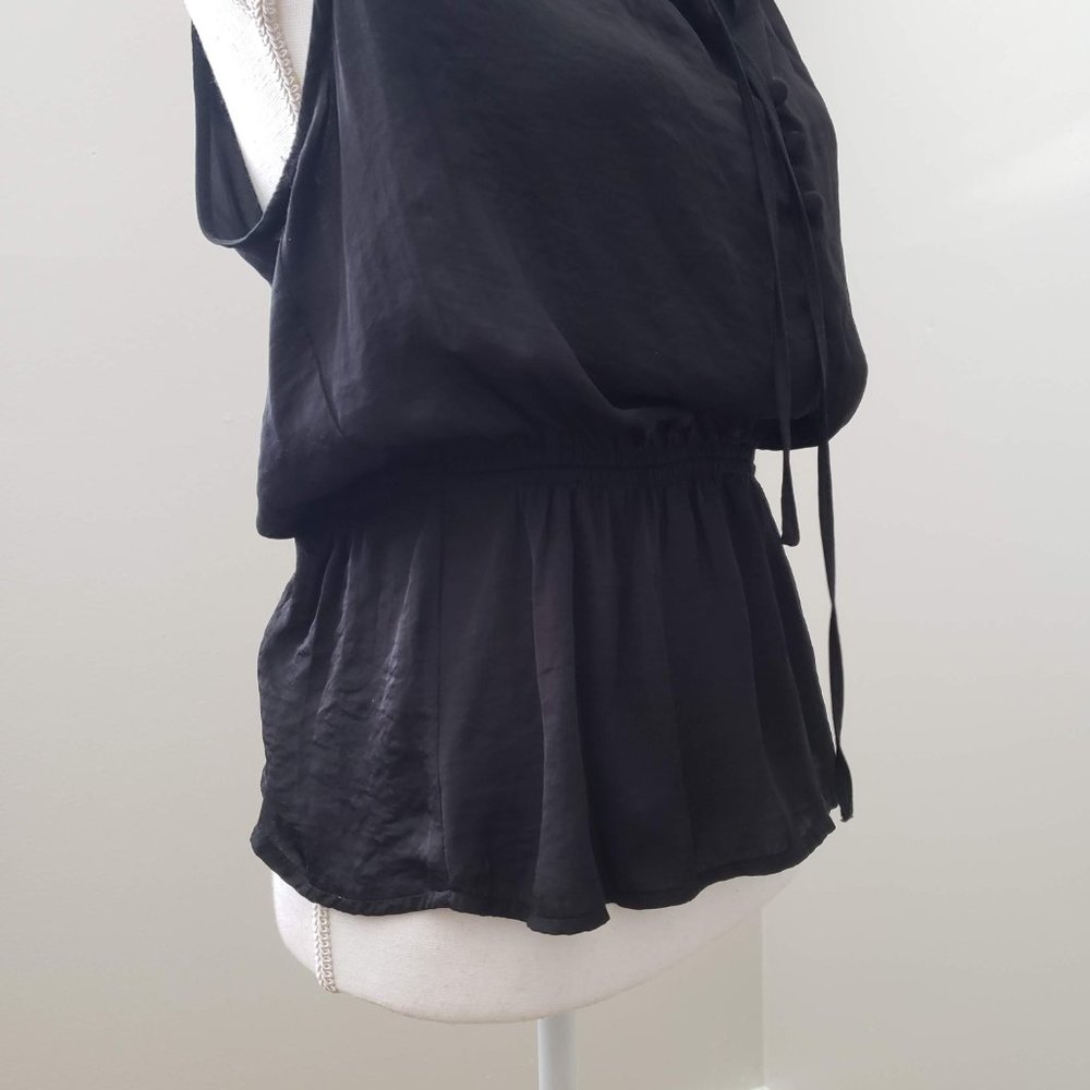 Romeo & Juliet Couture Sleeveless Frill Blouse Black Size Small - Picture 5 of 10
